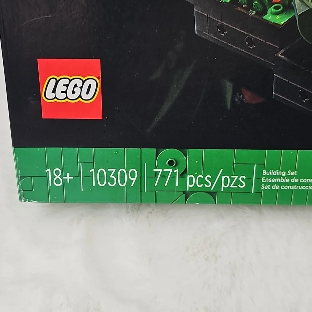 LEGO Botanical Collection Succulents 10309 771 Pieces
